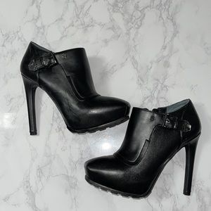 GUESS leather metal strap booties with platform only worn to try on